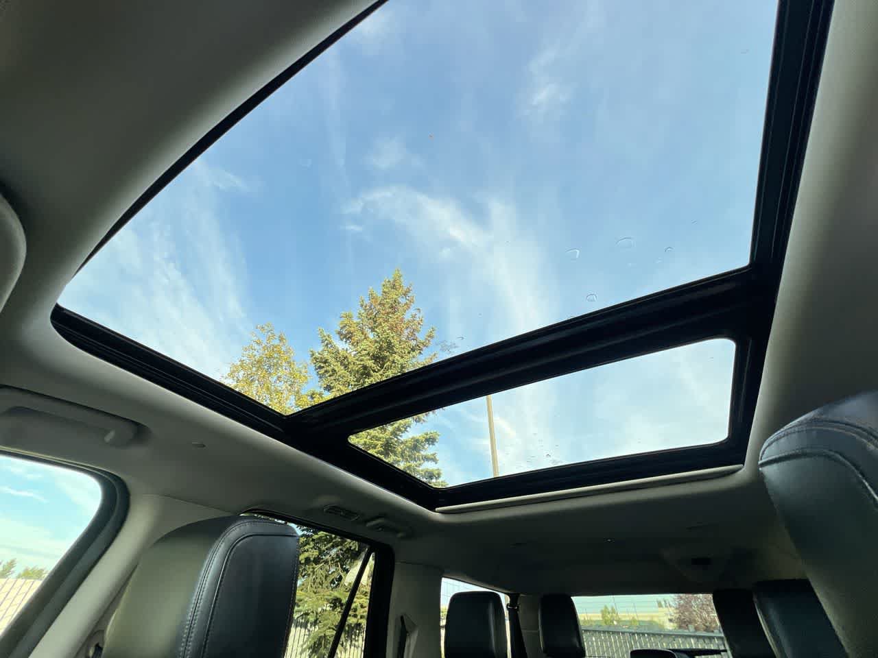 Used 2019 Ford Expedition Max Platinum AWD/4WD image 22