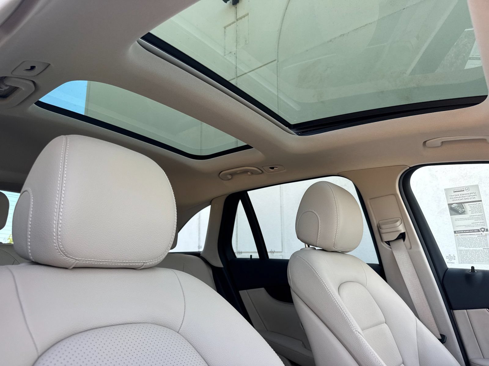 Used 2016 Mercedes-Benz GLC 300 4MATIC image 16