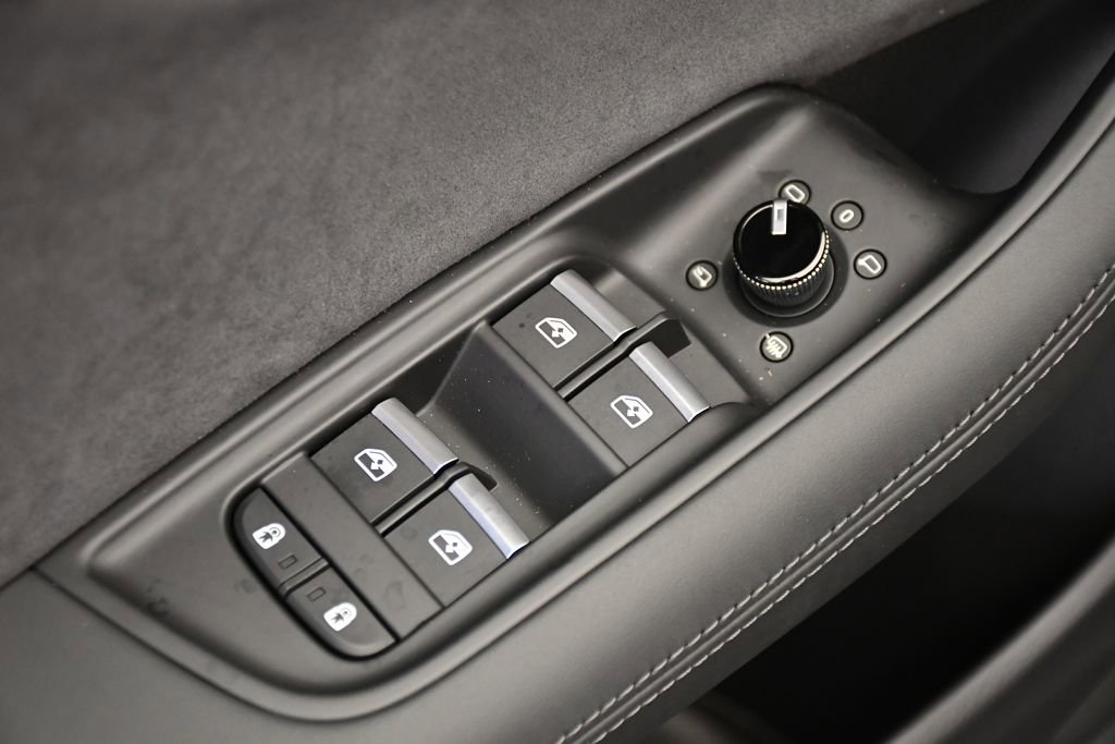 New 2026 Audi RS Q8 performance image 33