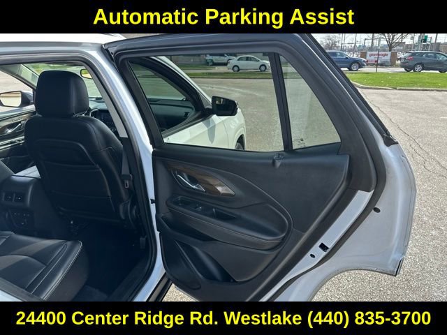 Used 2020 GMC Terrain Denali w/ Denali Premium Package AWD/4WD image 15