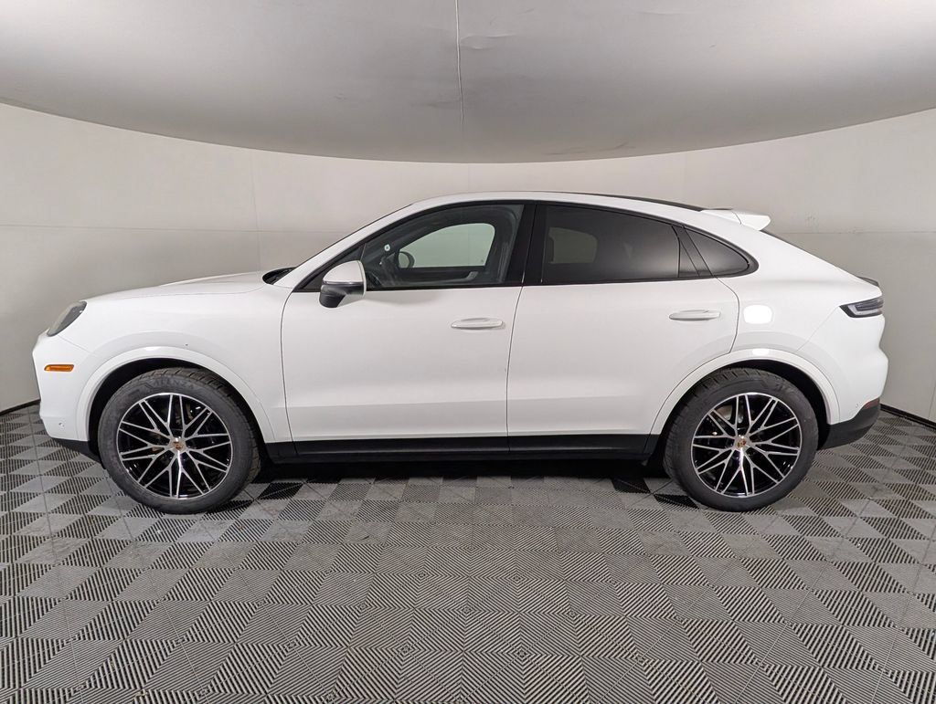 New 2026 Porsche Cayenne Coupe AWD/4WD image 2