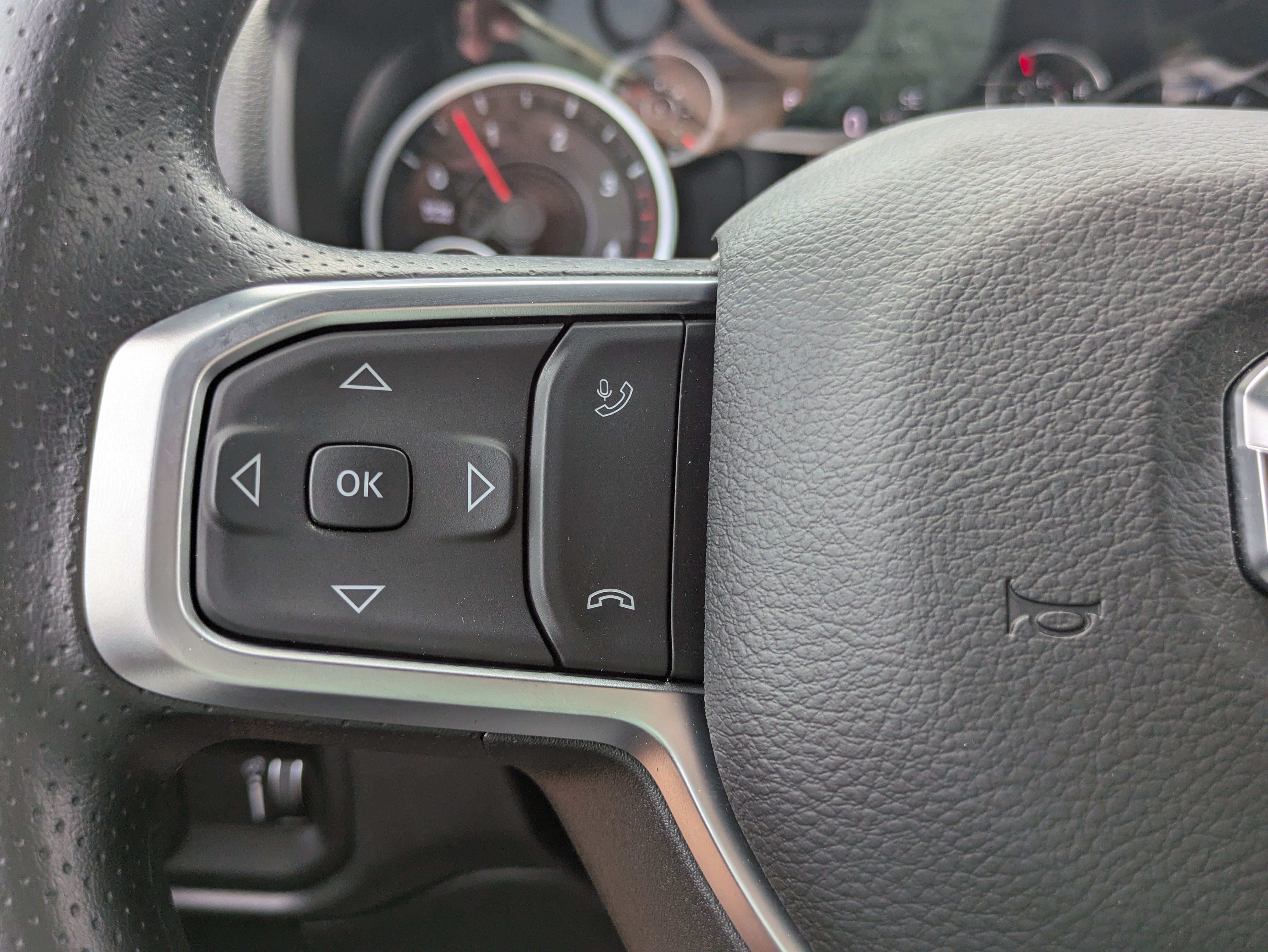 New 2026 RAM 3500 Tradesman AWD/4WD image 17