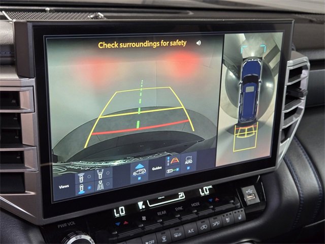 Used 2025 Toyota Sequoia Platinum image 35