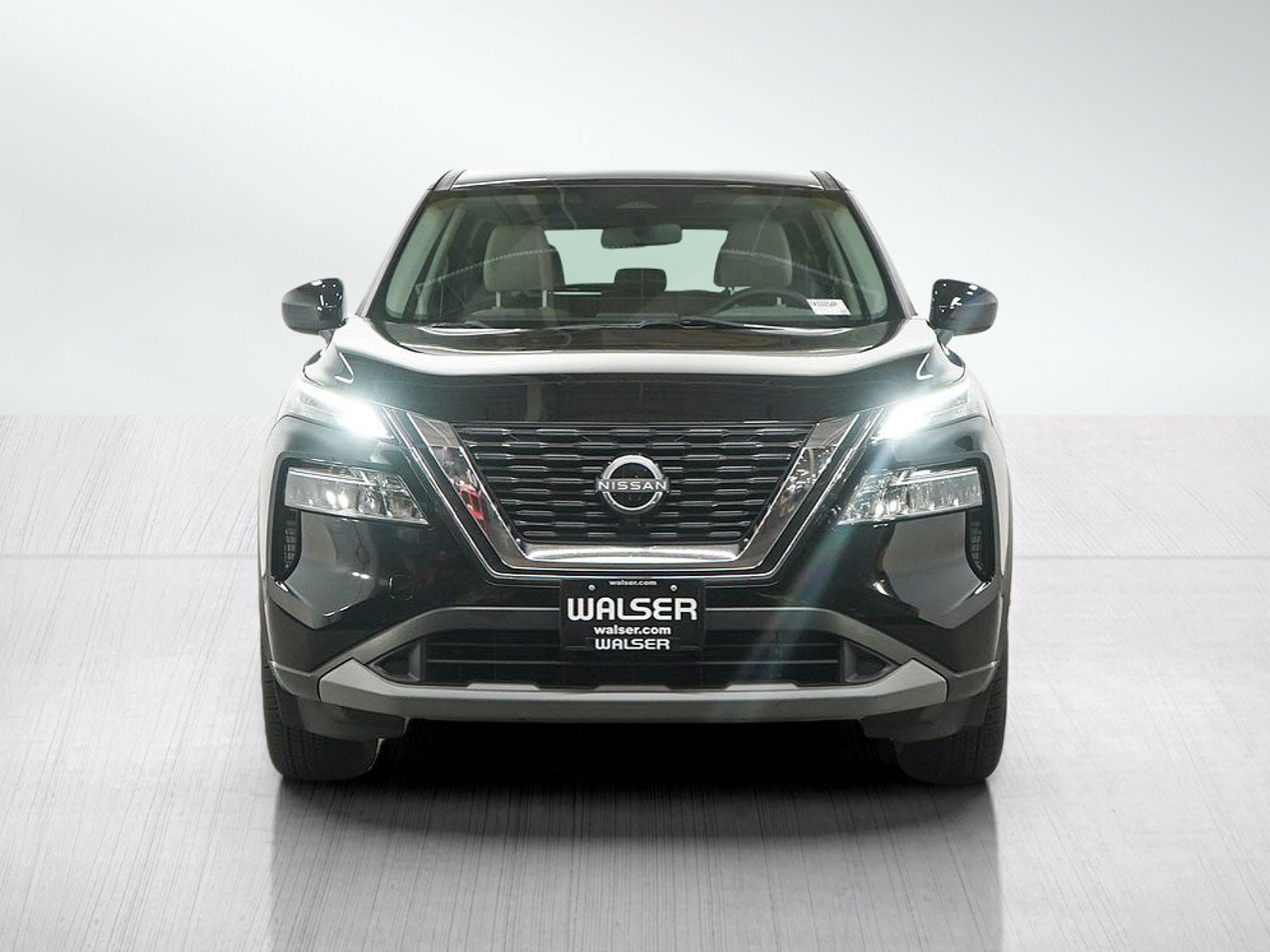 Used 2023 Nissan Rogue SV AWD/4WD image 8