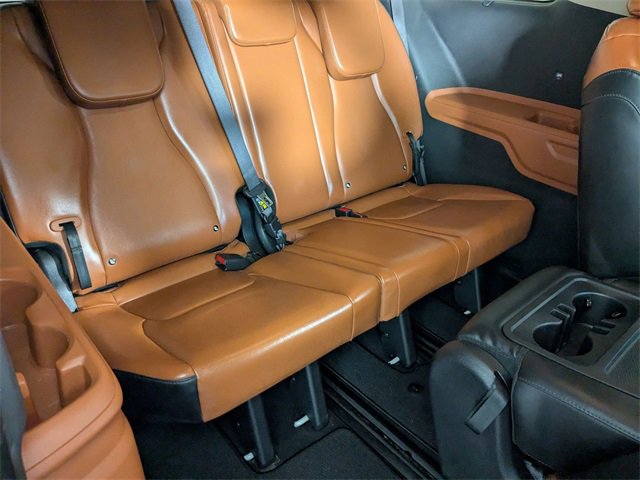 Used 2023 Kia Carnival SX image 34