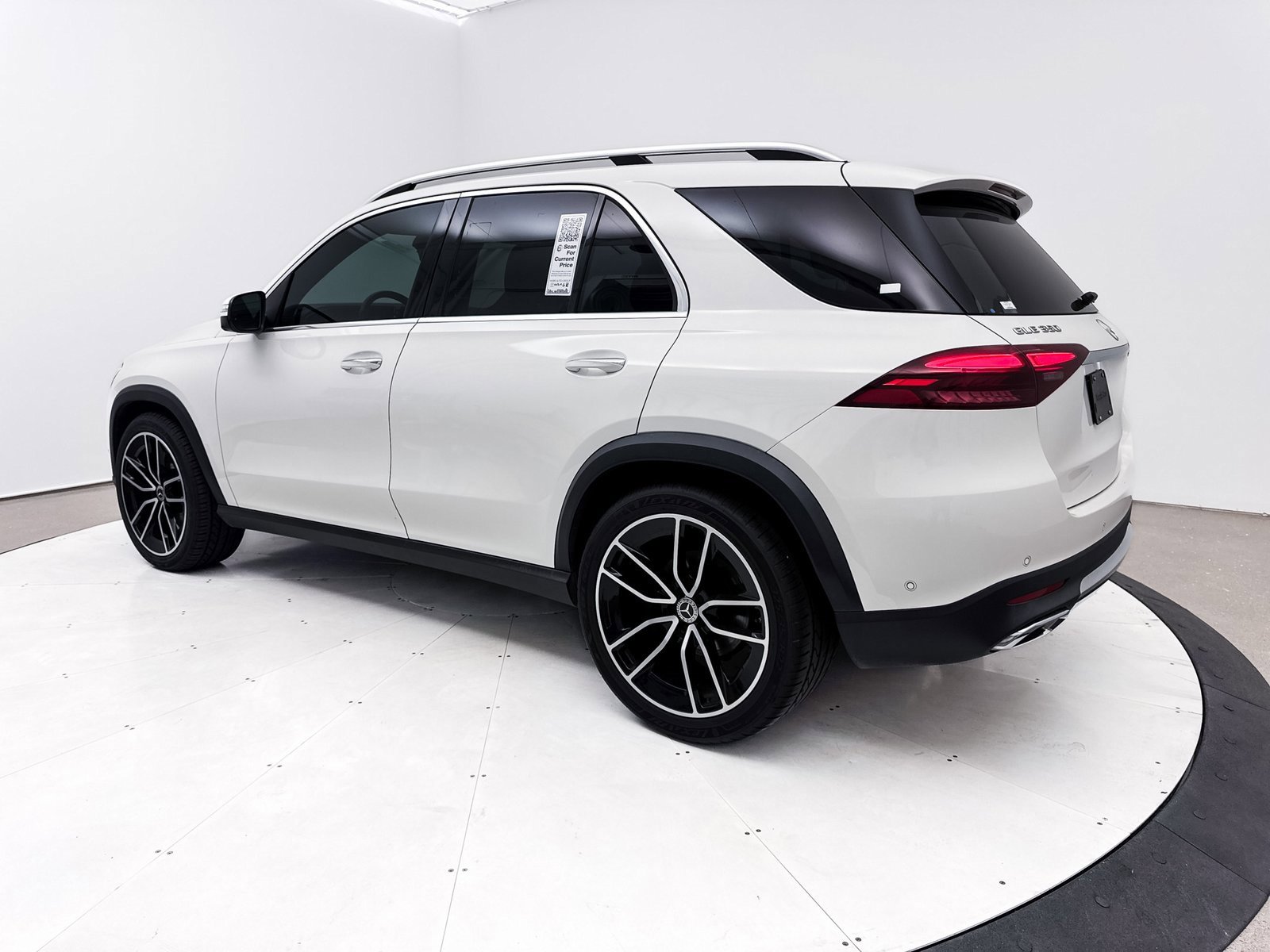 Used 2024 Mercedes-Benz GLE 350 4MATIC image 48