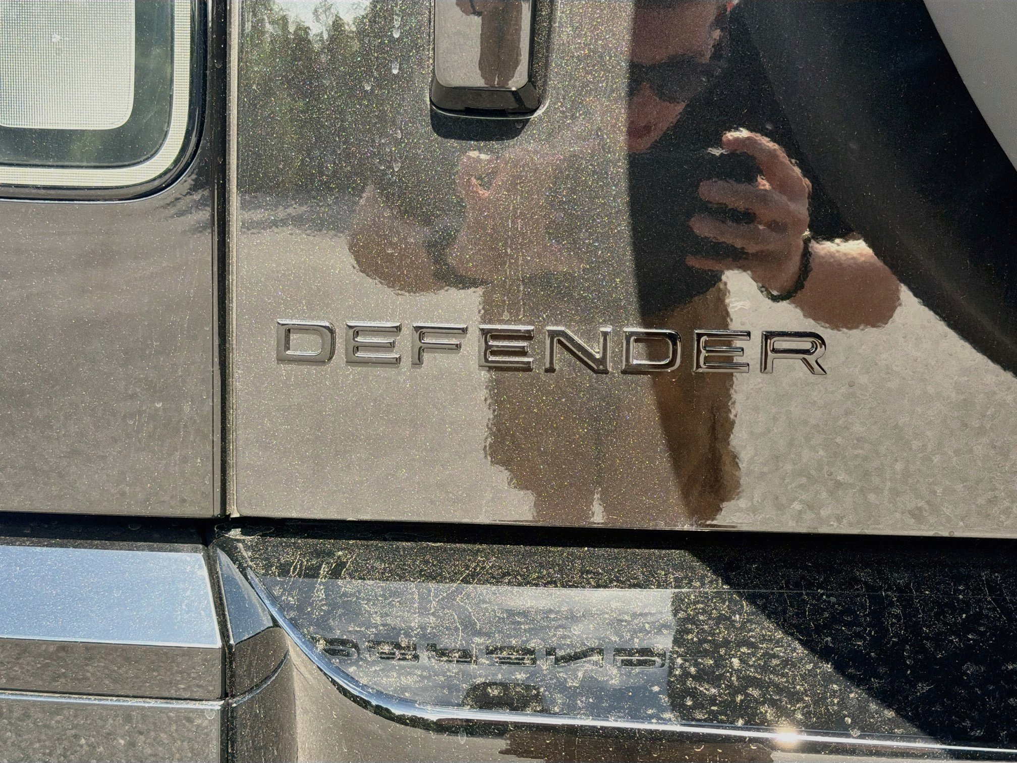 New 2026 Land Rover Defender 110 X-Dynamic SE AWD/4WD image 11