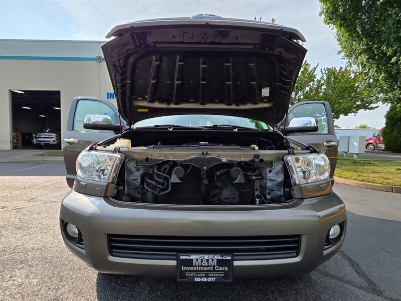 Used 2011 Toyota Sequoia Limited AWD/4WD image 30