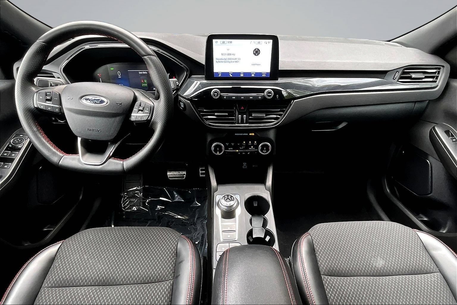 Used 2023 Ford Escape ST-Line Select AWD/4WD image 6