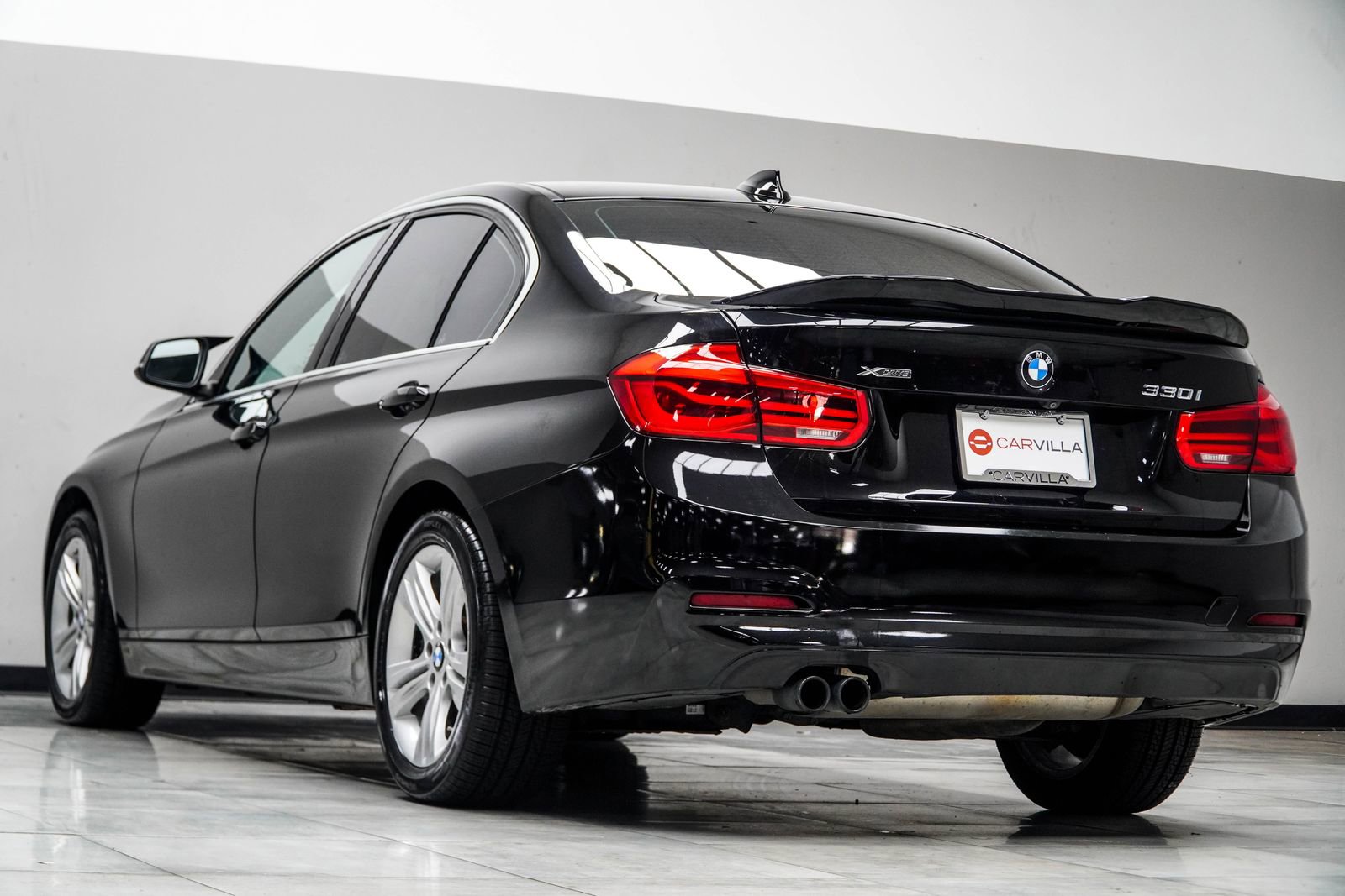Used 2018 BMW 330i xDrive Sedan w/ Convenience Package AWD/4WD image 9