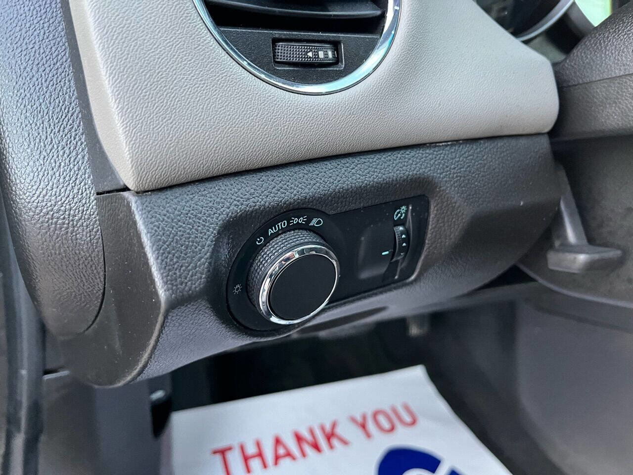 Used 2014 Chevrolet Cruze LS image 25