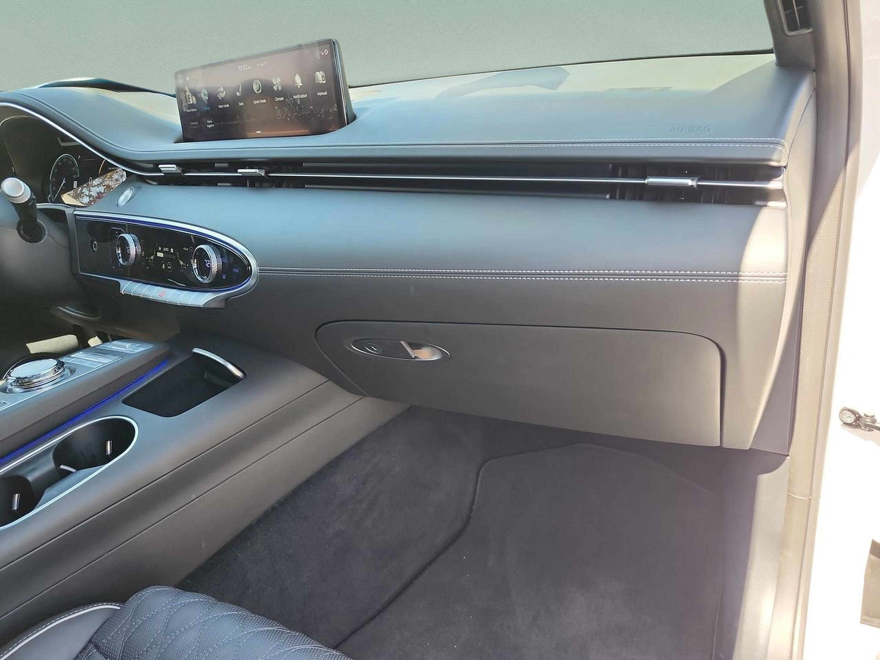 Used 2023 Genesis GV70 3.5T Sport w/ Sport Prestige Package AWD/4WD image 19