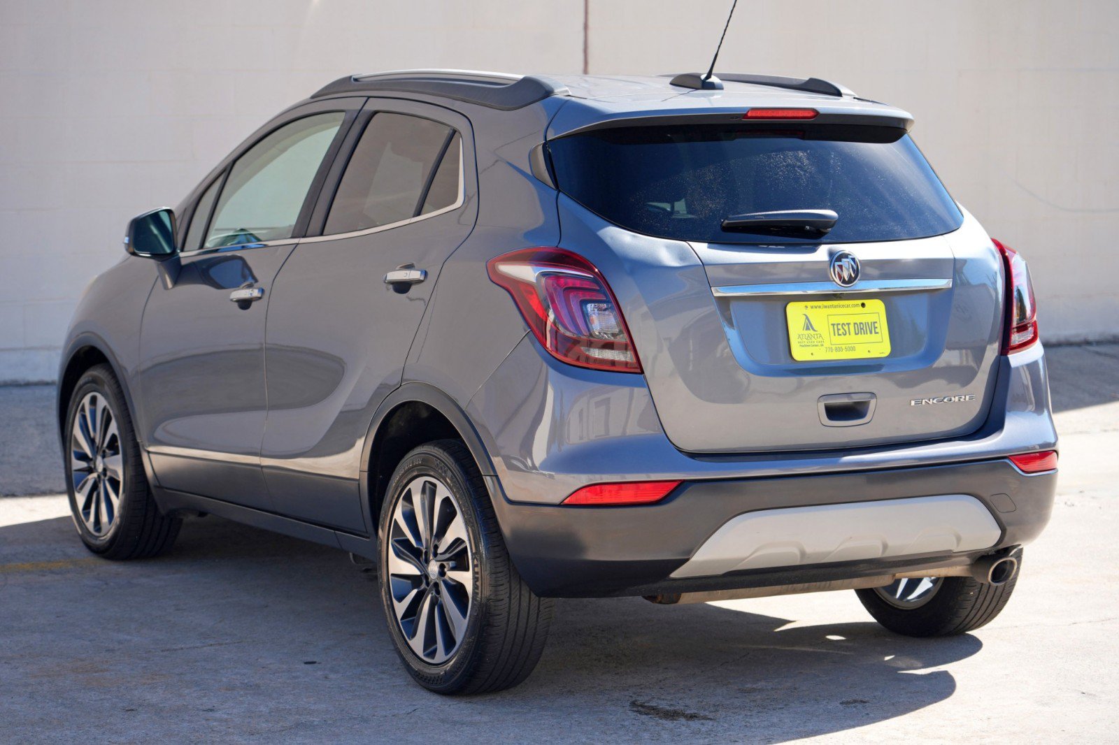 Used 2019 Buick Encore Essence FWD image 47