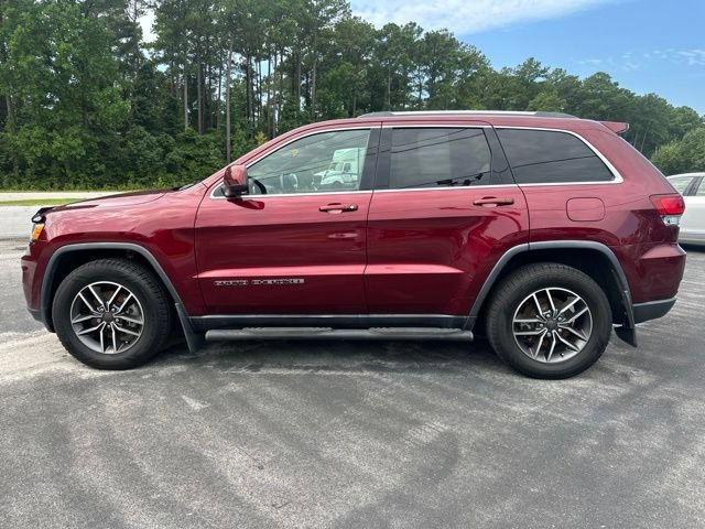 Used 2020 Jeep Grand Cherokee Laredo w/ Laredo X Package RWD image 3