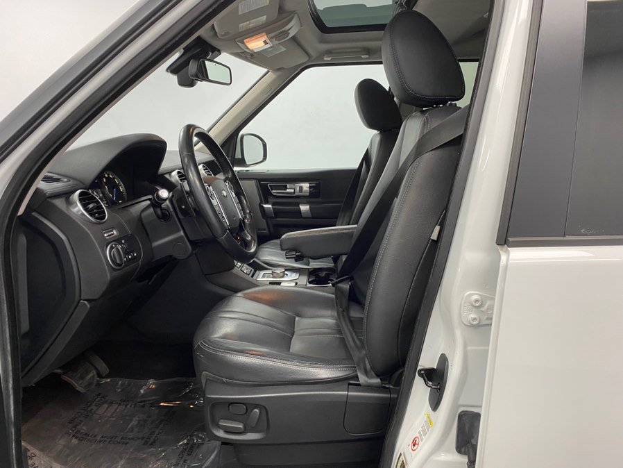 Used 2016 Land Rover LR4 HSE AWD/4WD image 22
