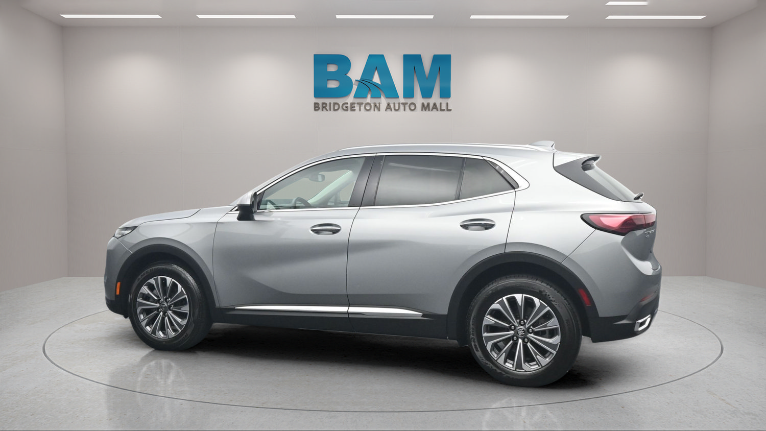 Used 2024 Buick Envision Preferred AWD/4WD image 4