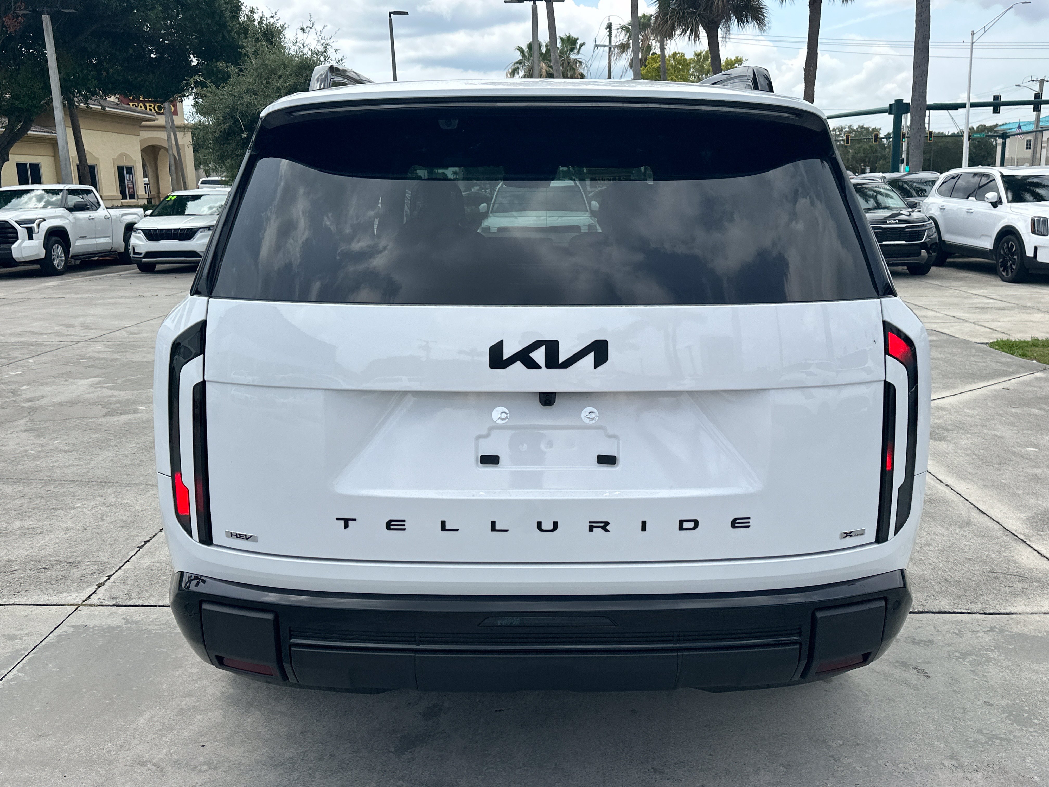 New 2027 Kia Telluride X-Line SX Prestige AWD/4WD image 9