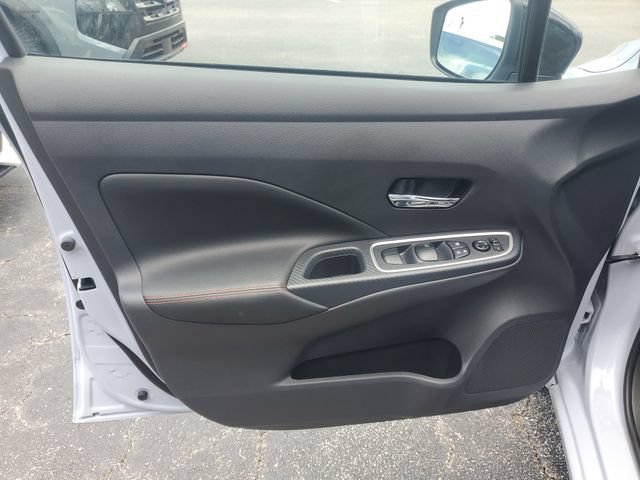 Used 2025 Nissan Versa SR w/ Trunk Package FWD image 11