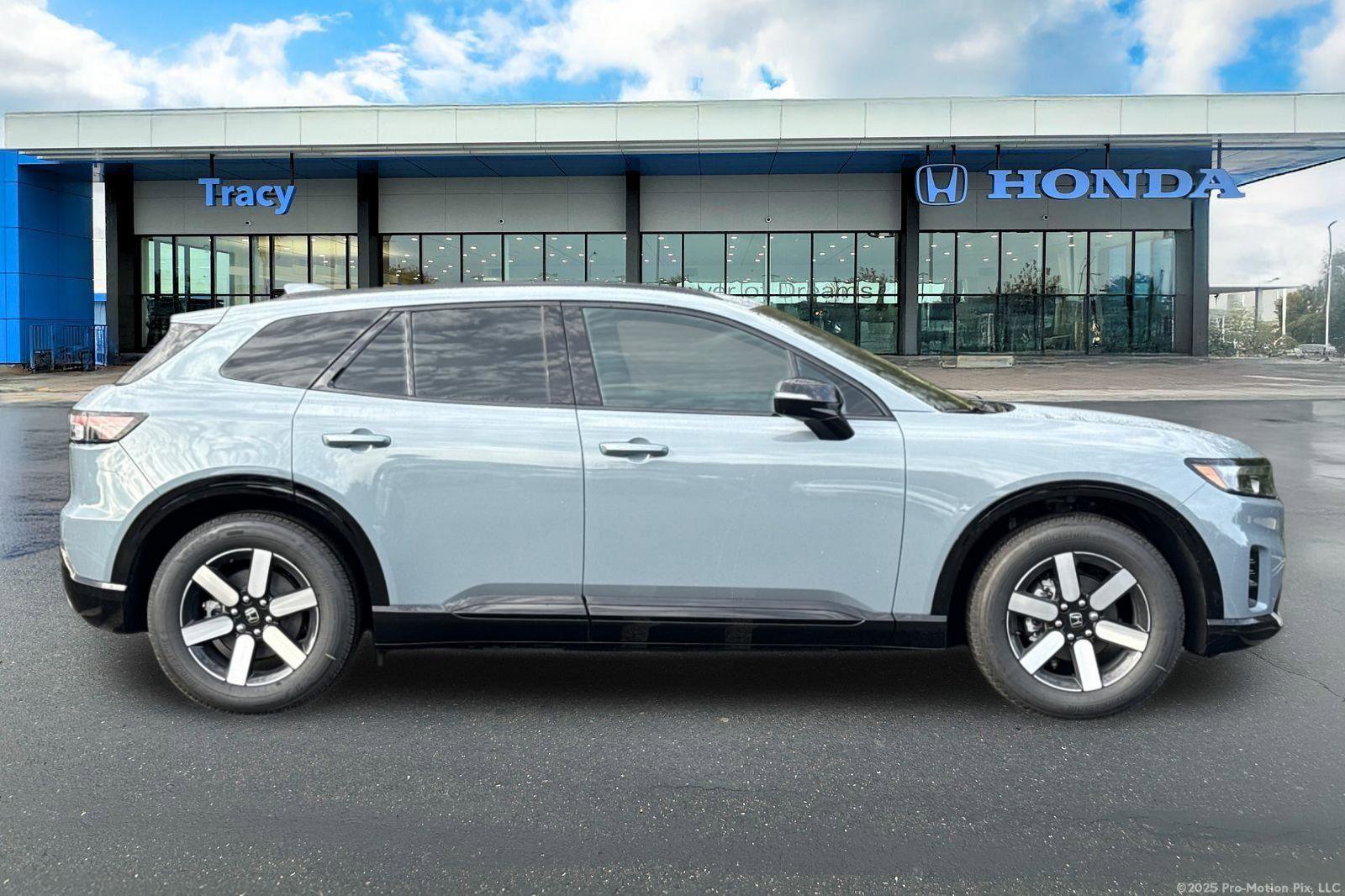 New 2026 Honda Prologue Touring image 3