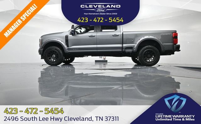 New 2025 Ford F250 XLT w/ Black Appearance Package image 32