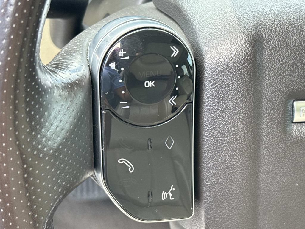 Used 2019 Land Rover Range Rover Sport HSE AWD/4WD image 25