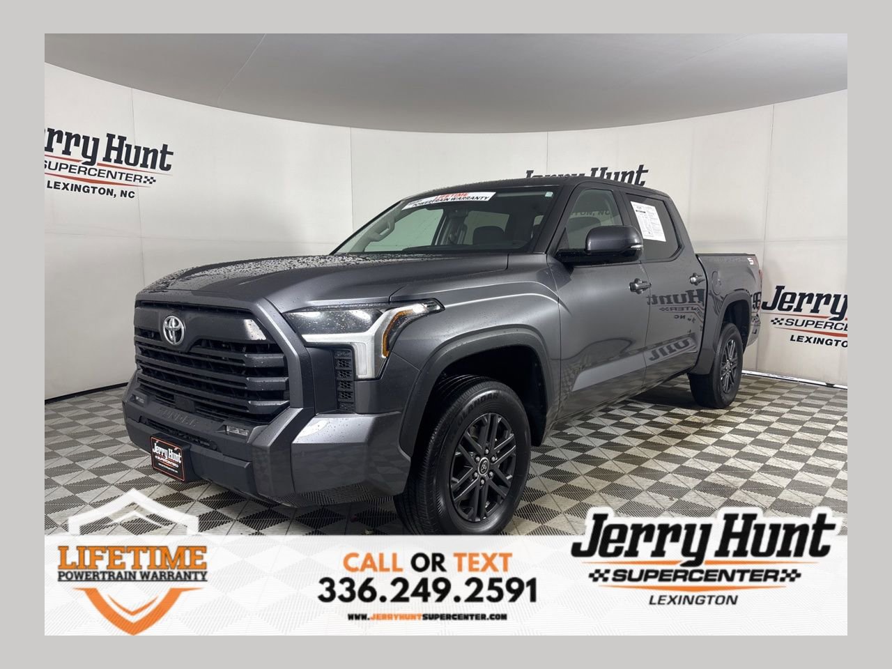 Used 2024 Toyota Tundra SR5 w/ SR5 Convenience Package image 1