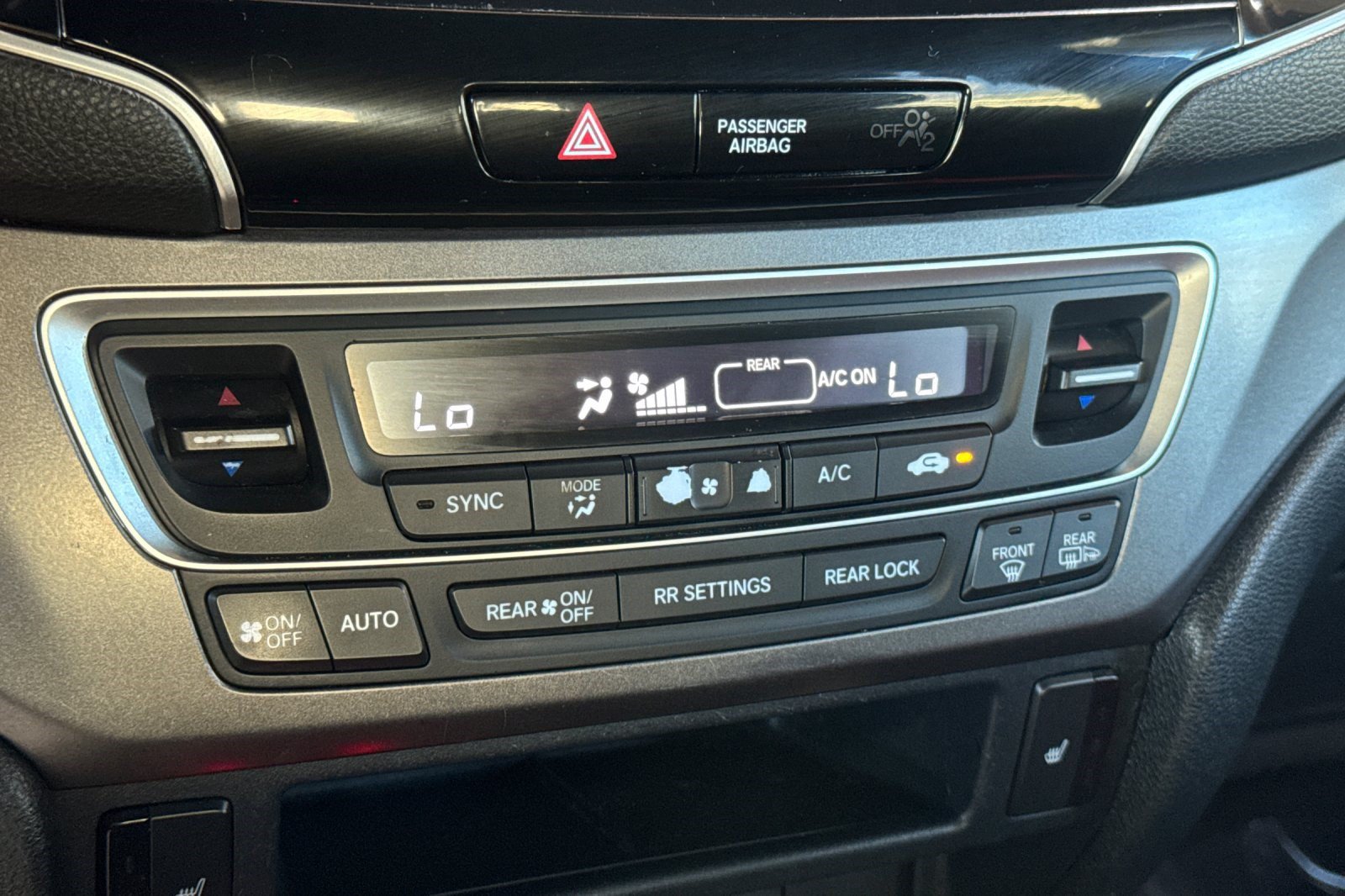 Used 2022 Honda Pilot Sport image 19