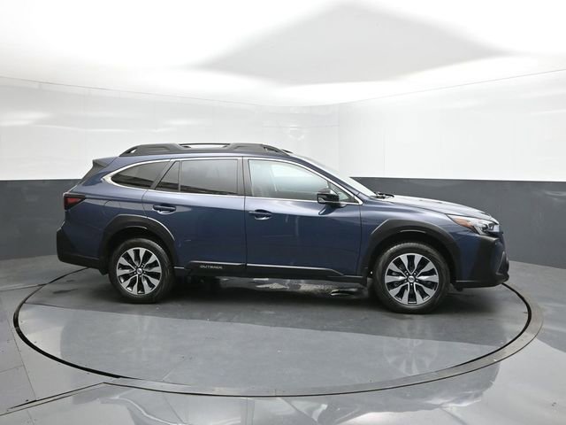 Used 2023 Subaru Outback Limited XT image 11