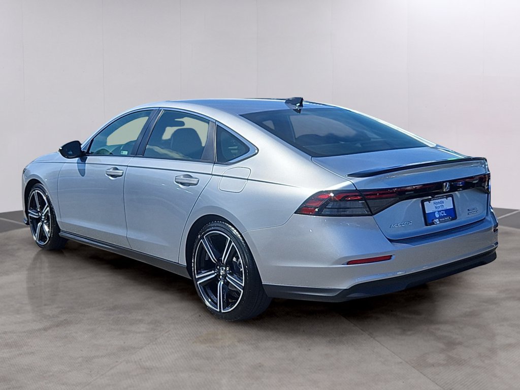 Used 2025 Honda Accord Sport image 6