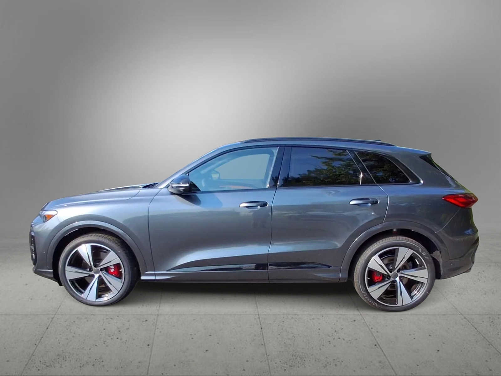 New 2026 Audi SQ5 Prestige AWD/4WD image 5