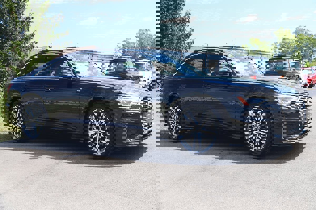 Used 2022 Audi A6 Premium Plus image 2