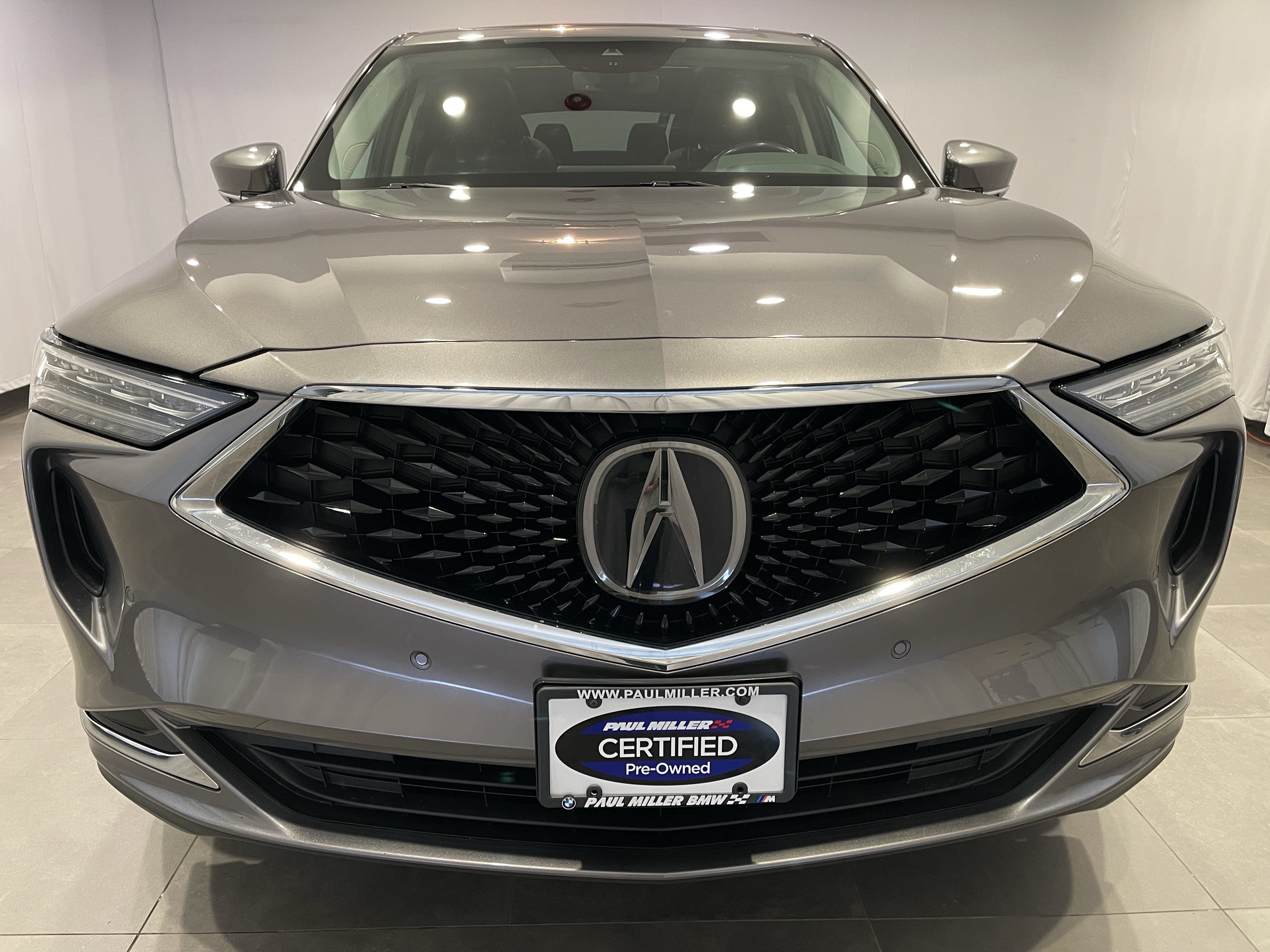 Used 2022 Acura MDX SH-AWD w/ Technology Package image 2