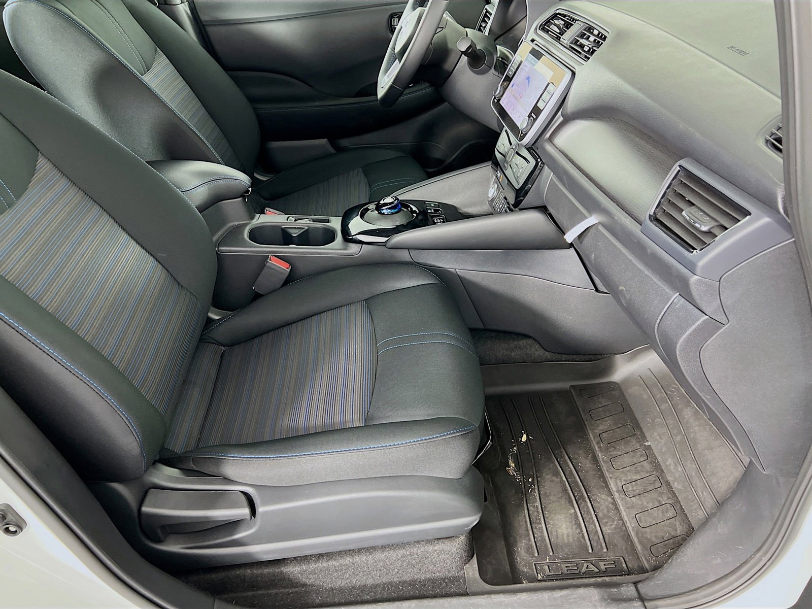 New 2025 Nissan Leaf SV Plus FWD image 23
