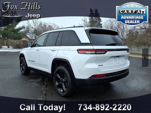 Certified 2024 Jeep Grand Cherokee Altitude AWD/4WD image 6