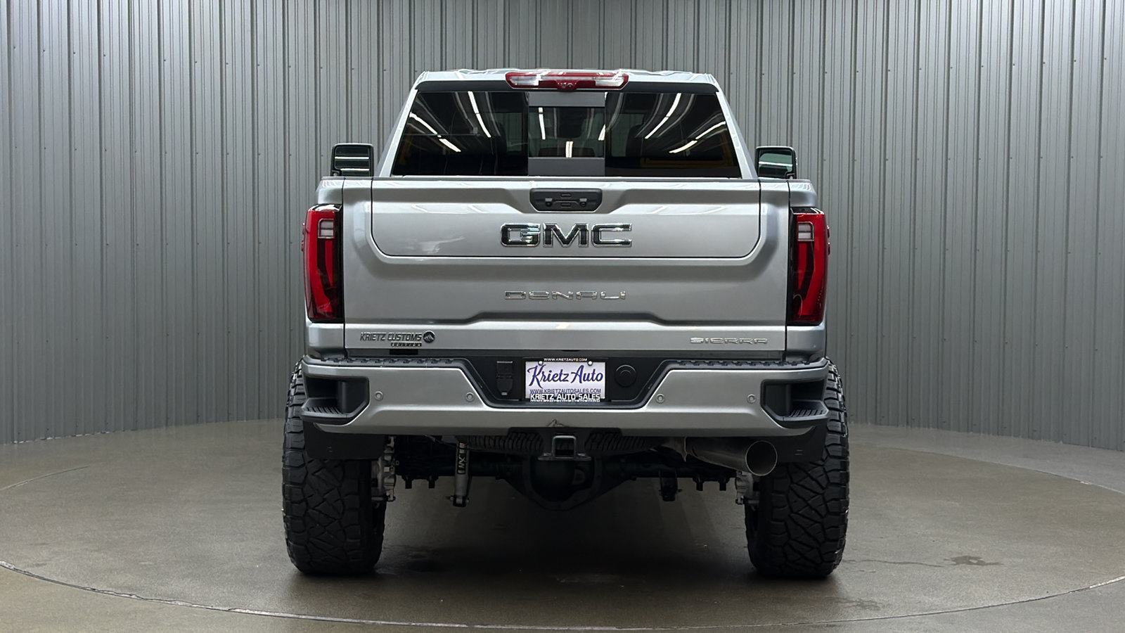 Used 2026 GMC Sierra 2500 Denali Ultimate w/ LPO, GMC Protection Package AWD/4WD image 4
