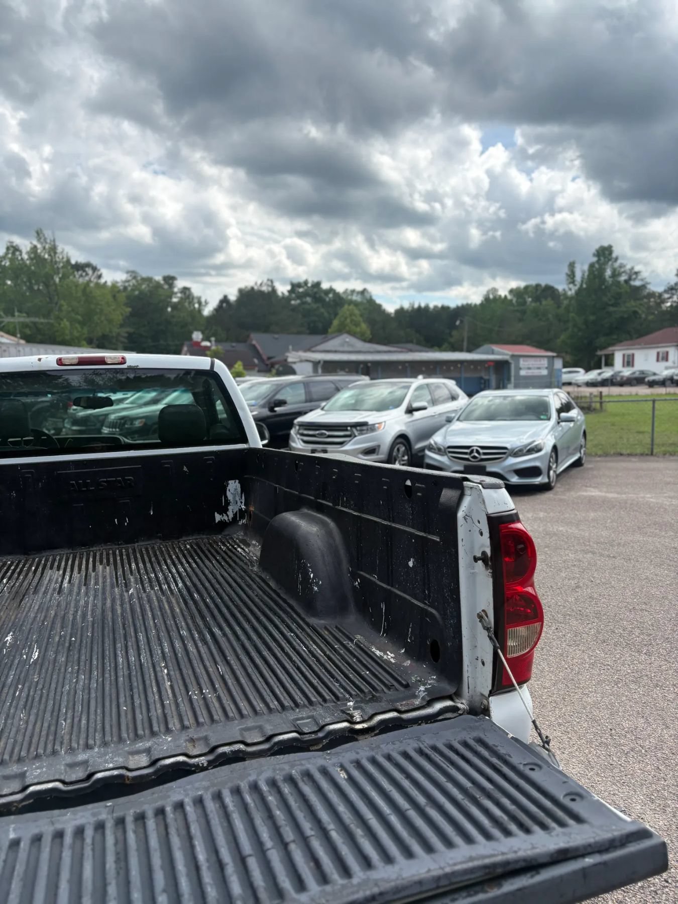 Used 2003 Chevrolet Silverado 1500 W/T RWD image 26