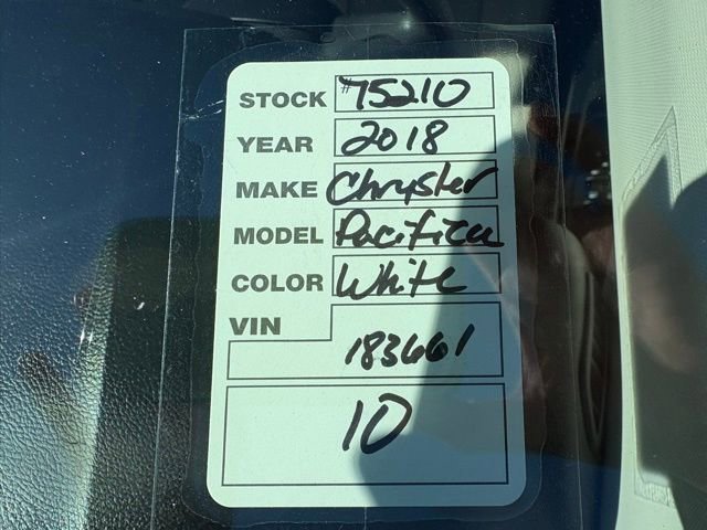Used 2018 Chrysler Pacifica Touring Plus image 38