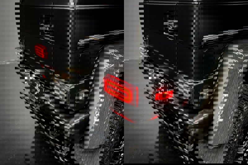 Used 2018 Mercedes-Benz G 550 Squared image 4