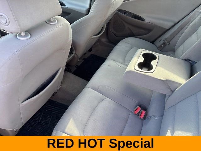 Used 2021 Chevrolet Malibu LT image 32