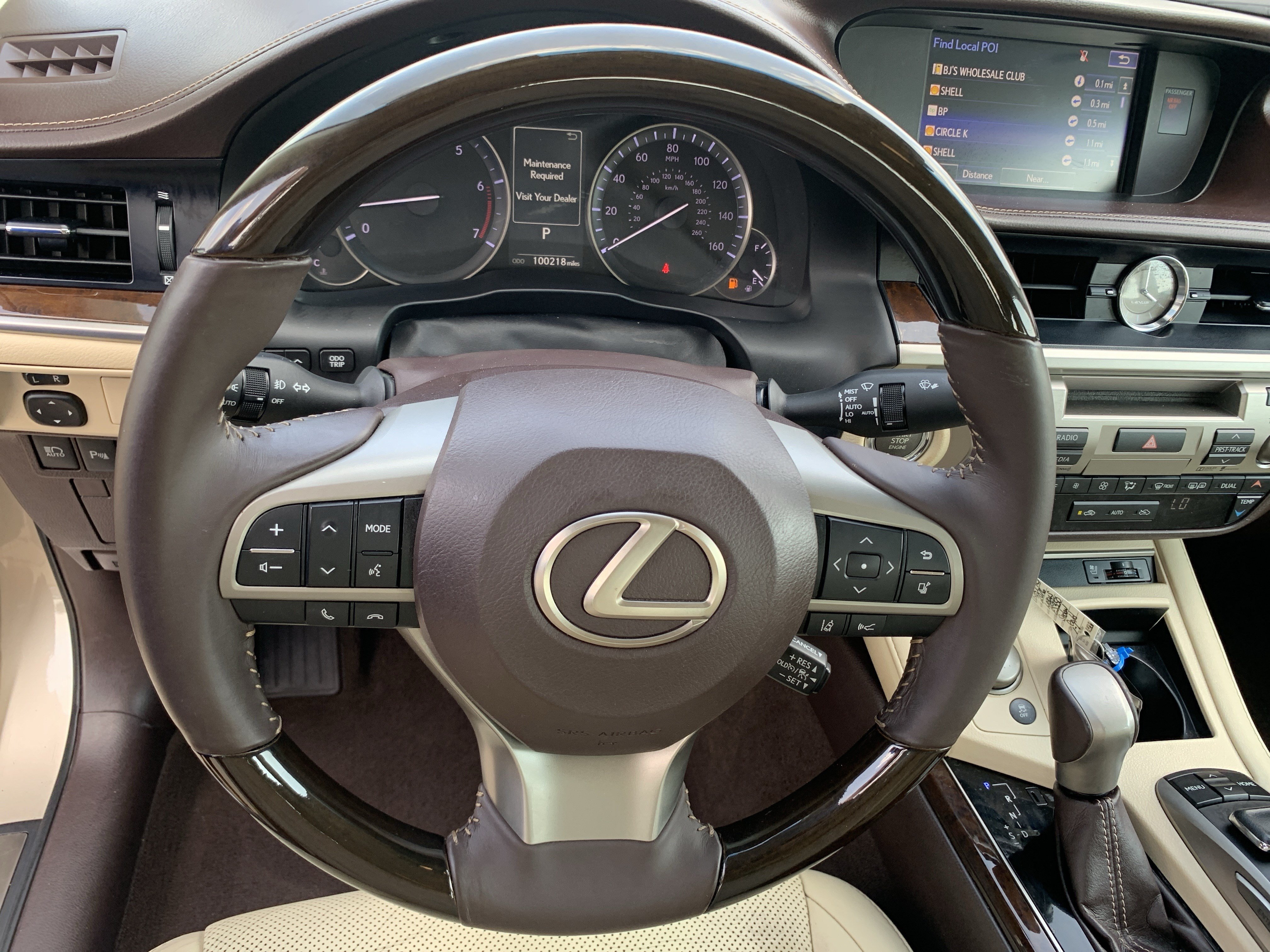 Used 2016 Lexus ES 350 w/ Luxury Package w/Wood Trim FWD image 18