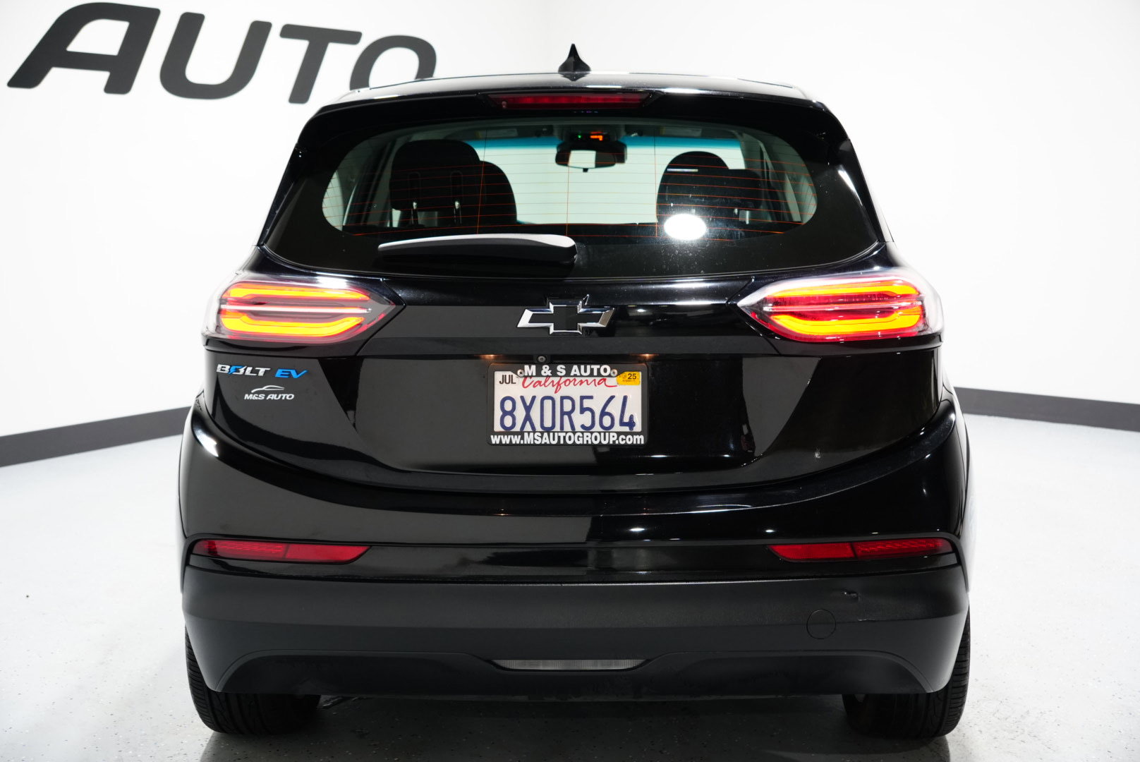 Used 2022 Chevrolet Bolt LT image 9