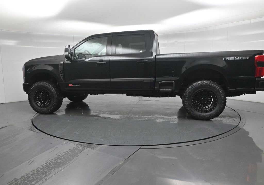 New 2025 Ford F250 Lariat w/ Lariat Ultimate Package image 6