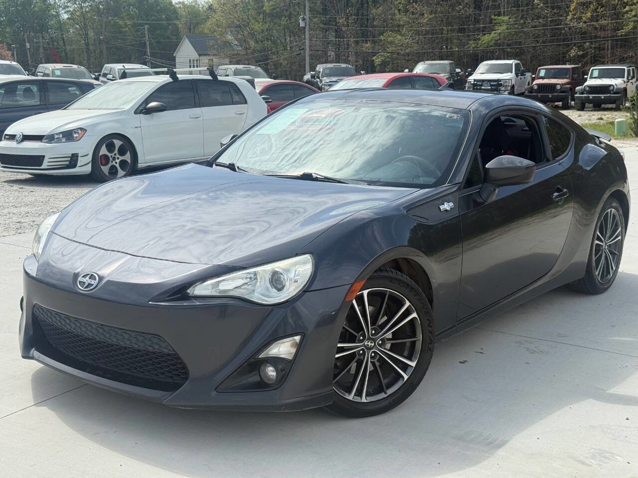Used 2015 Scion FR-S image 3