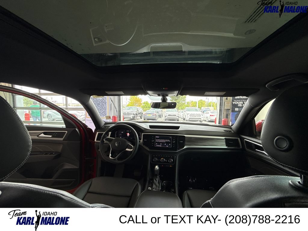 Used 2023 Volkswagen Atlas Cross Sport SE w/ Panoramic Sunroof Package AWD/4WD image 25