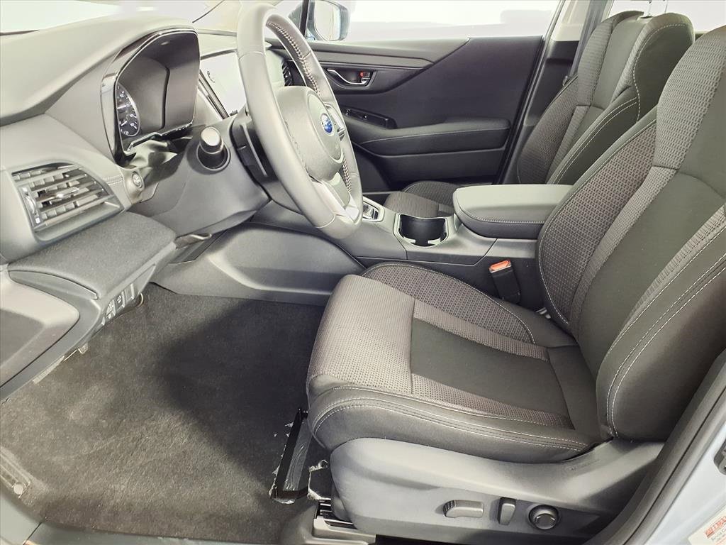 Certified 2025 Subaru Outback Premium image 12