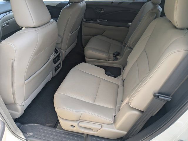 Used 2019 Honda Pilot Elite image 18