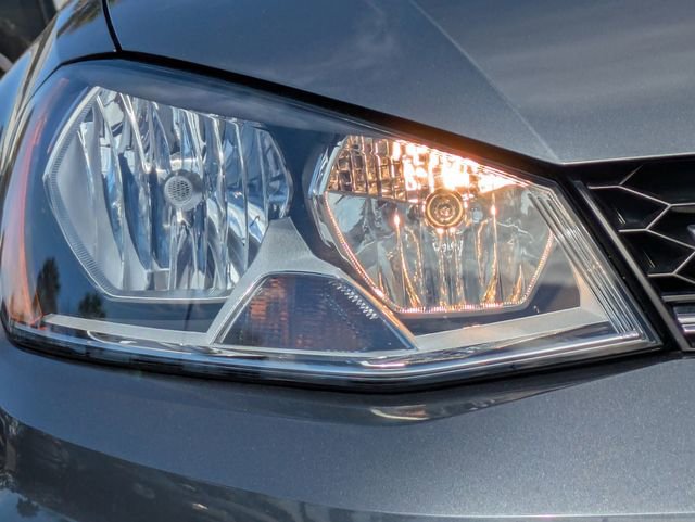 Used 2017 Volkswagen Golf Alltrack SE image 10