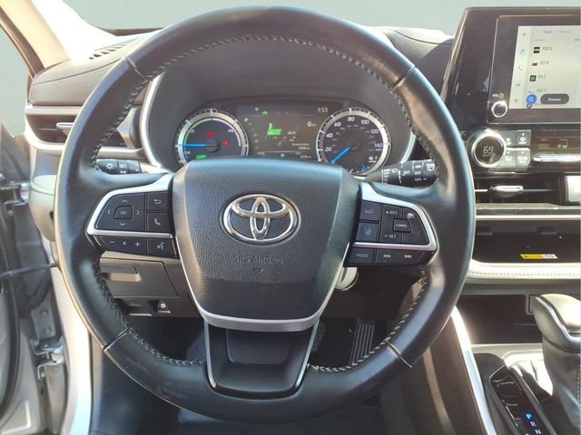 Used 2023 Toyota Highlander XLE image 15