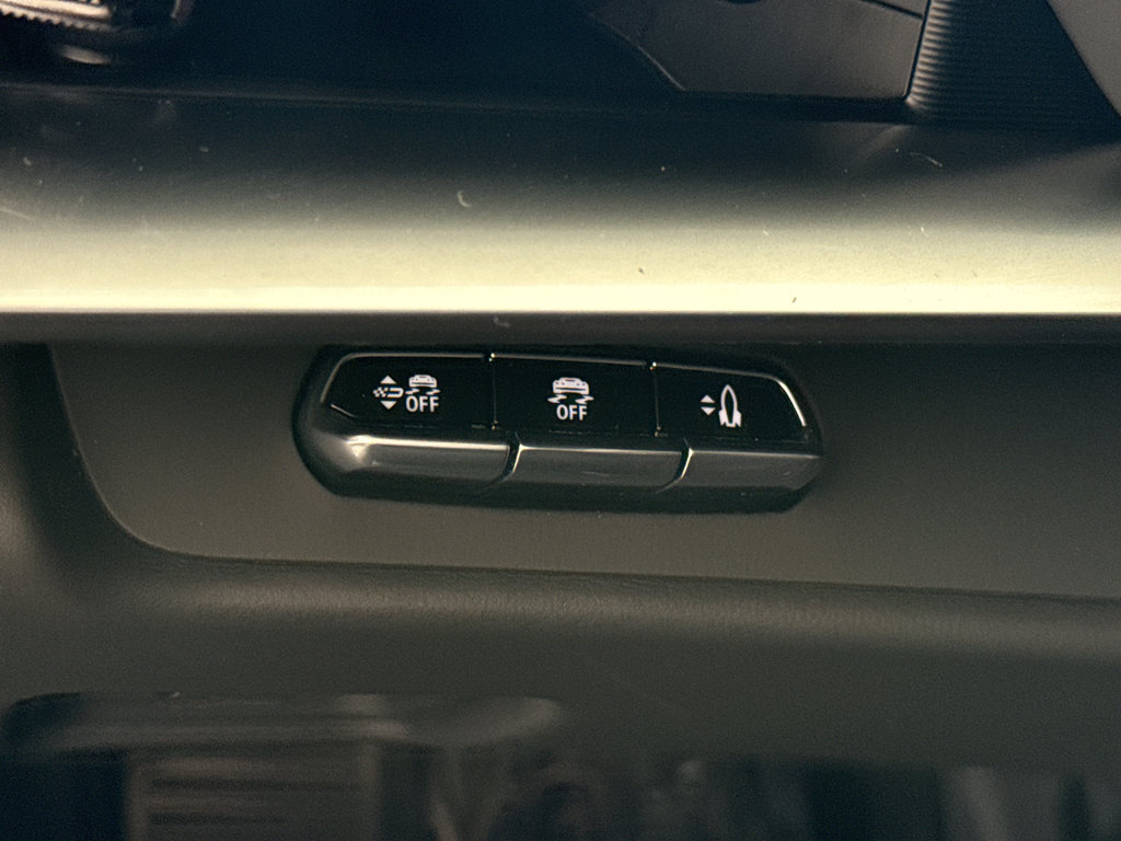 New 2026 Chevrolet Corvette ZR1 w/ ZR1 Carbon Fiber Aero Package image 43