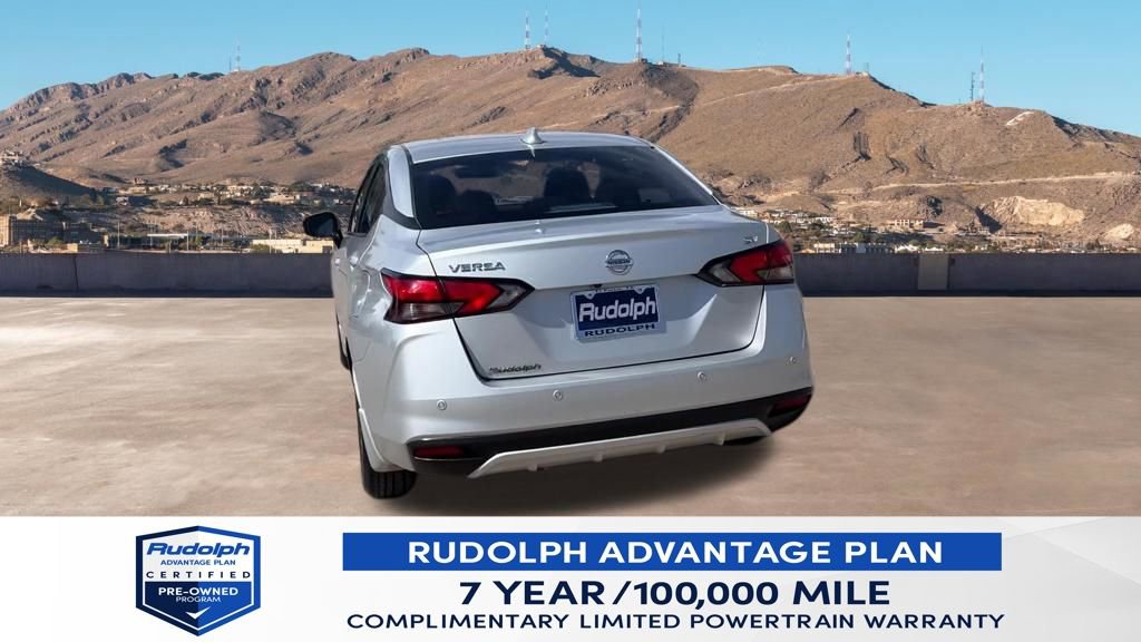 Used 2021 Nissan Versa SV image 7